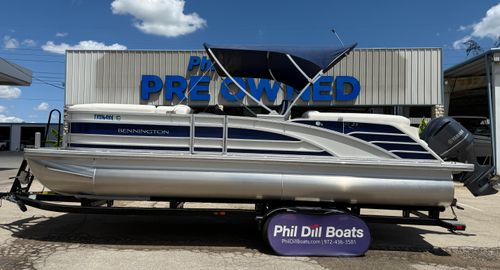 2023 Bennington 23 RFB