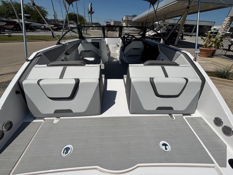 Boat Image 7