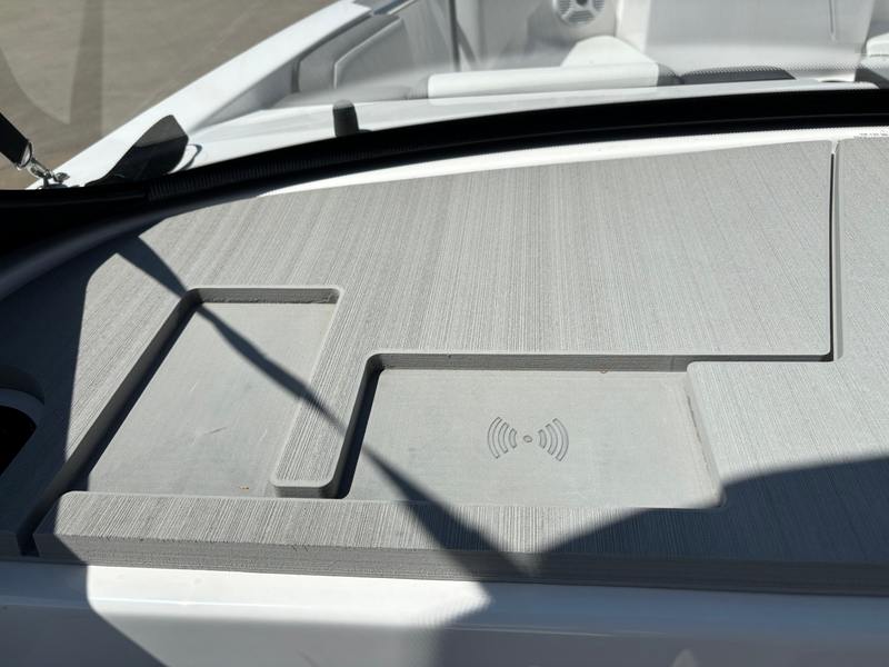 Boat Image 13