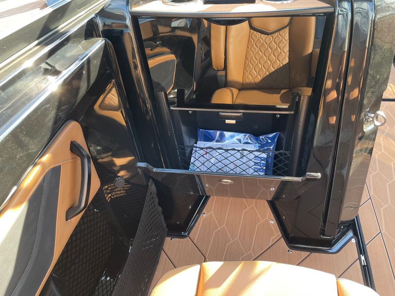 Boat Image 41
