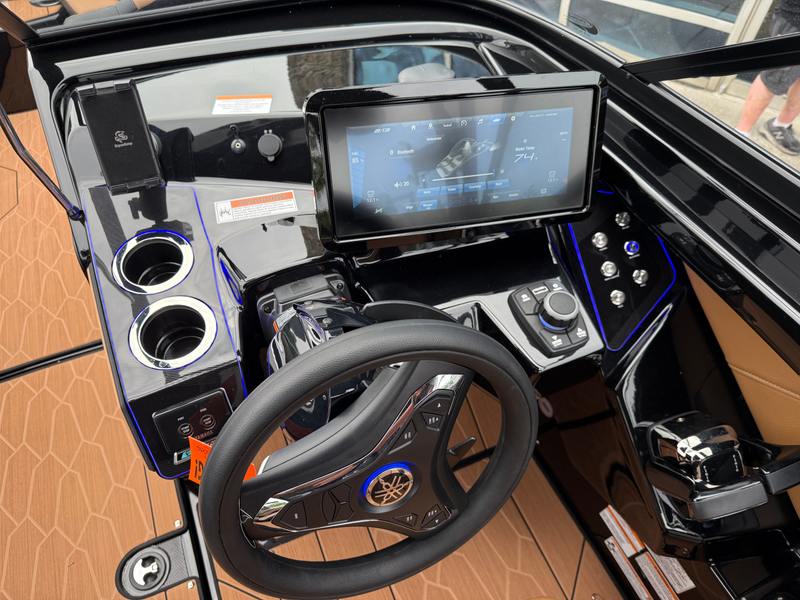 Boat Image 7