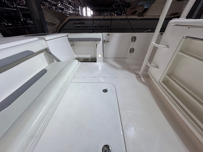 Boat Image 19