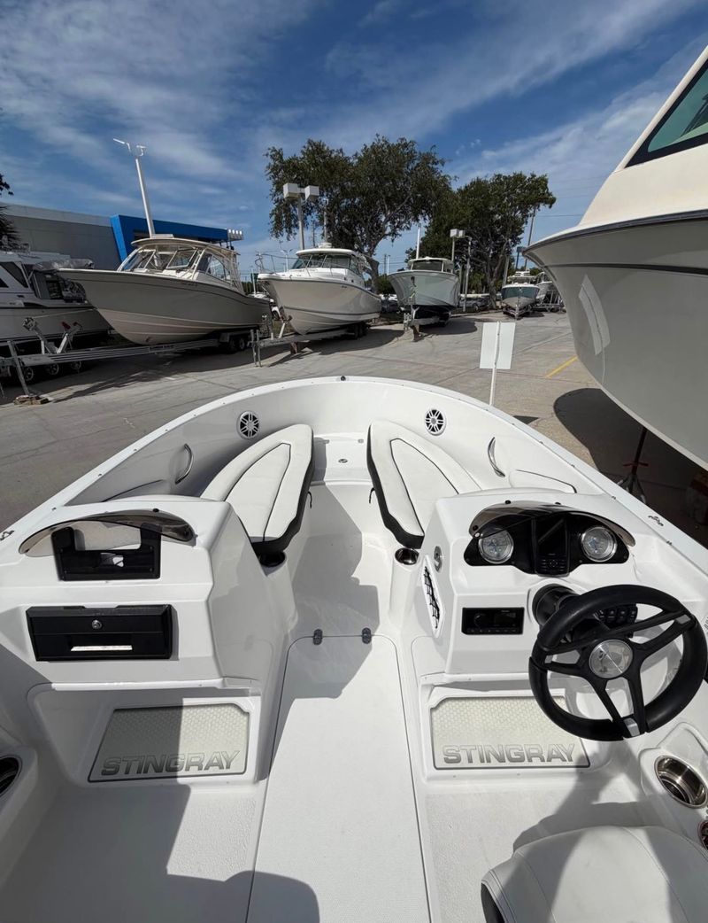Boat Image 5