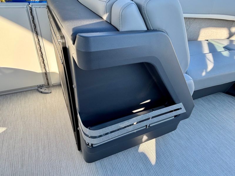 Boat Image 14