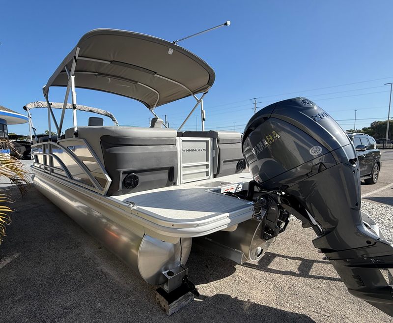 Boat Image 3