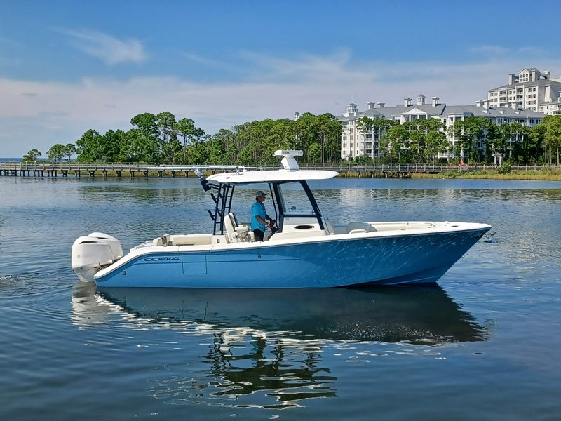 2021 Cobia 301 CC