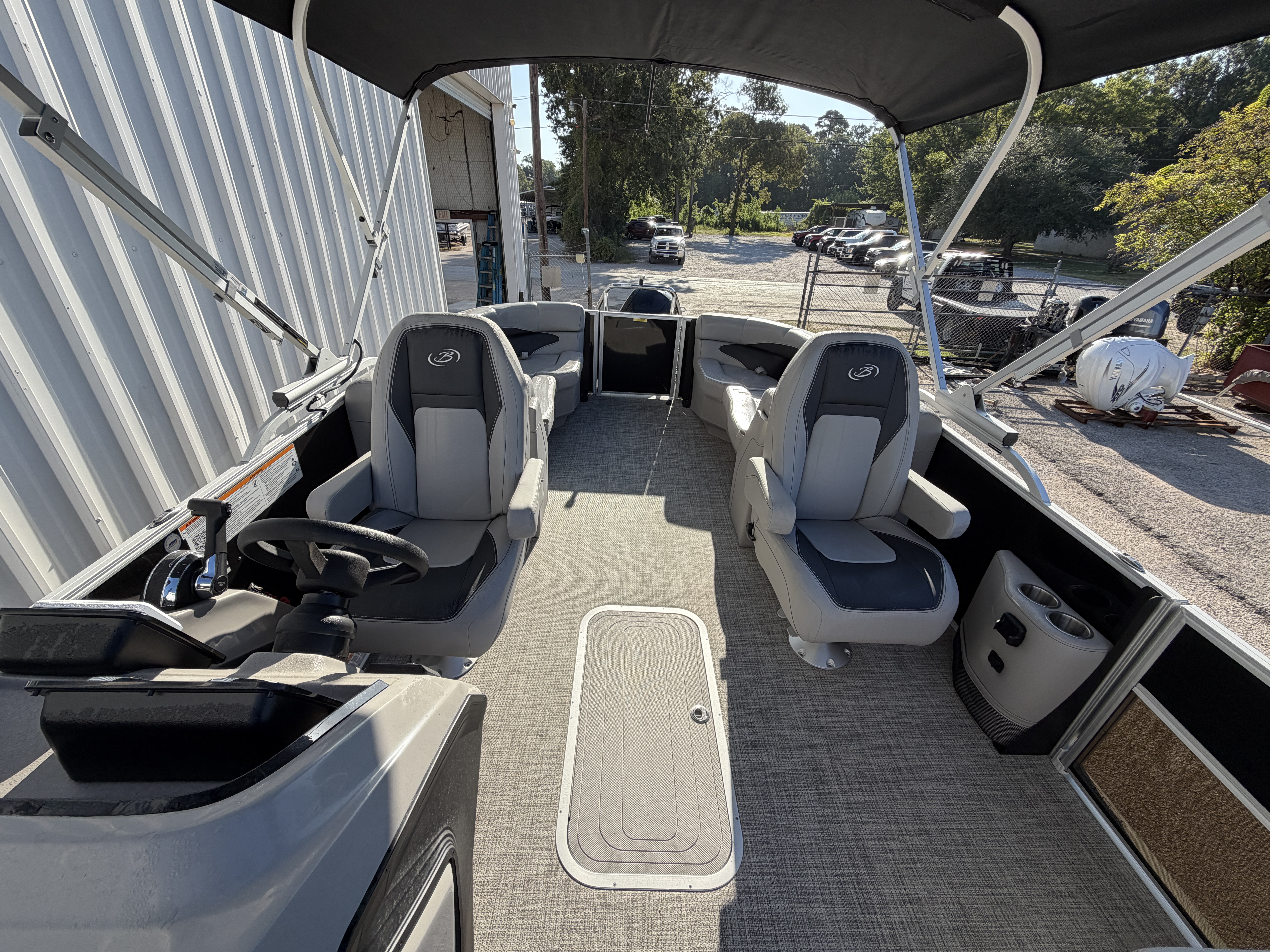 Boat Image 9
