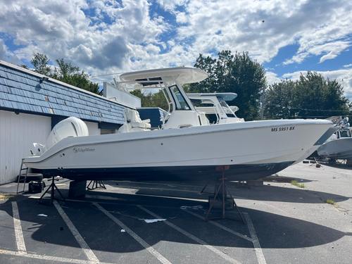 2023 Edgewater 230 CC