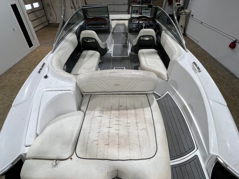 Boat Image 8