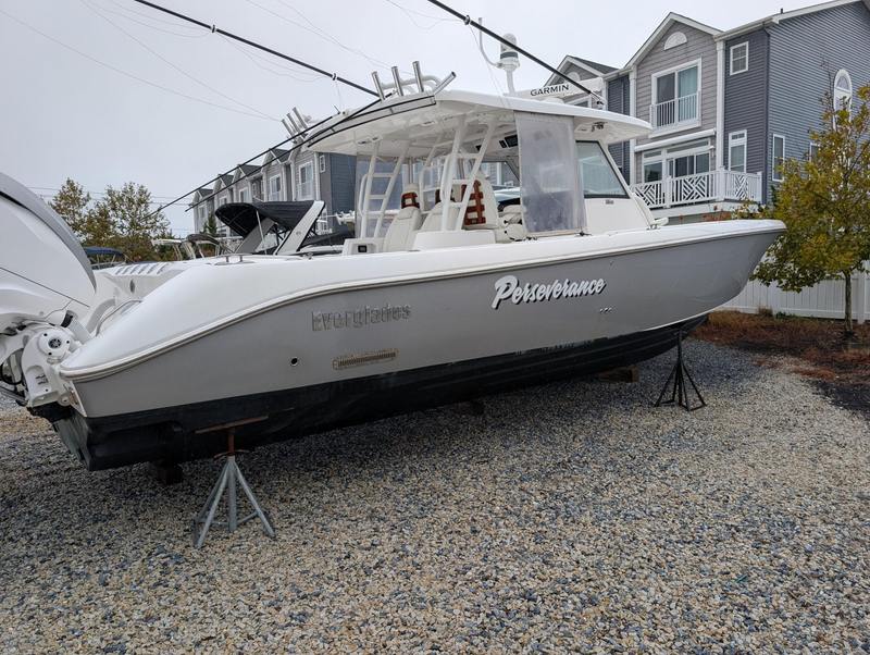 2021 Everglades 395 CC