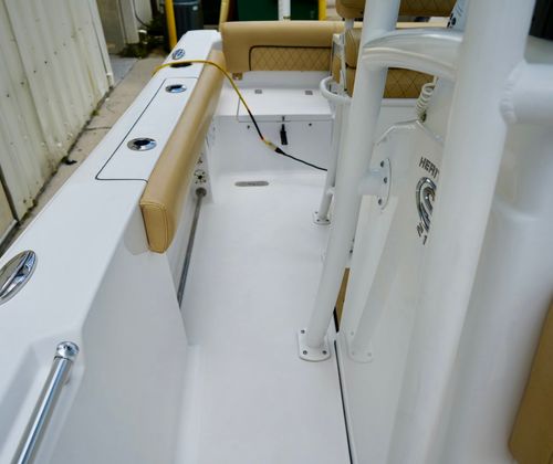 Boat Image 10