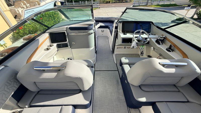 Boat Image 12