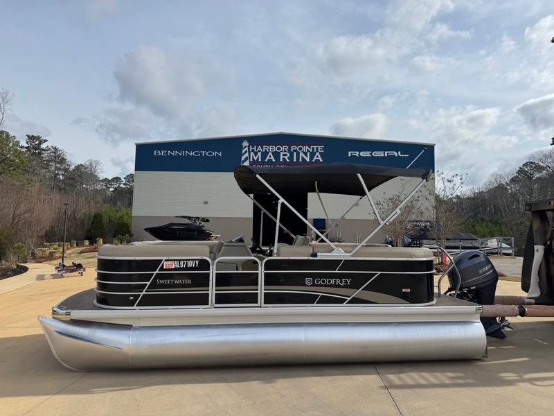 2023 Godfrey 2086 Sweetwater